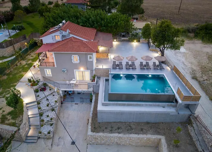 Iphigenia Apartments At Katelios