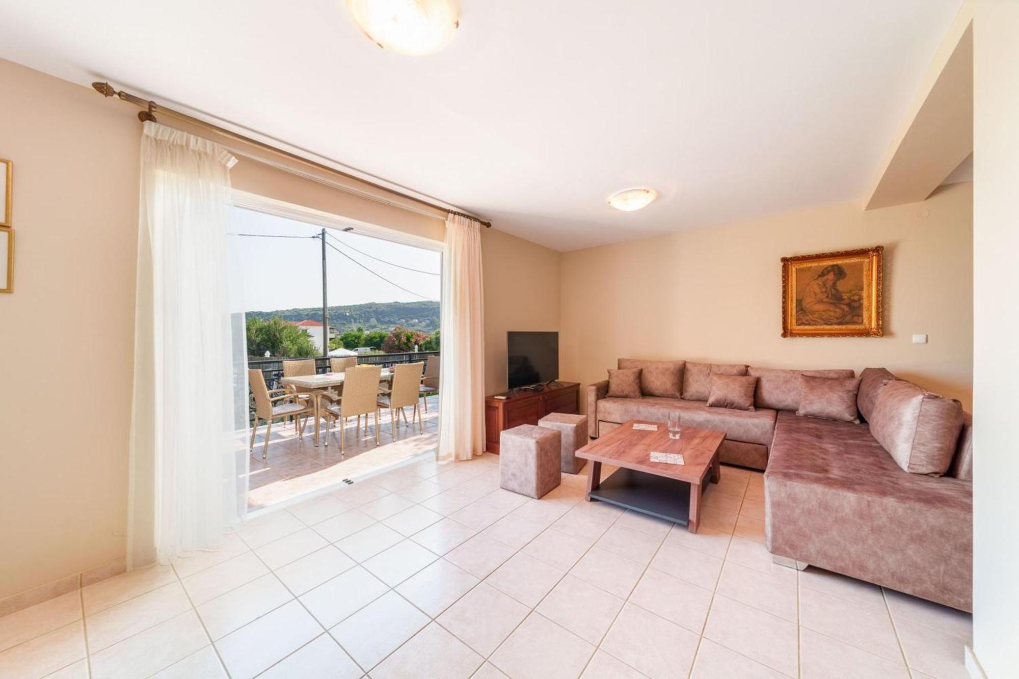 Apartment Iphigenia At Katelios
