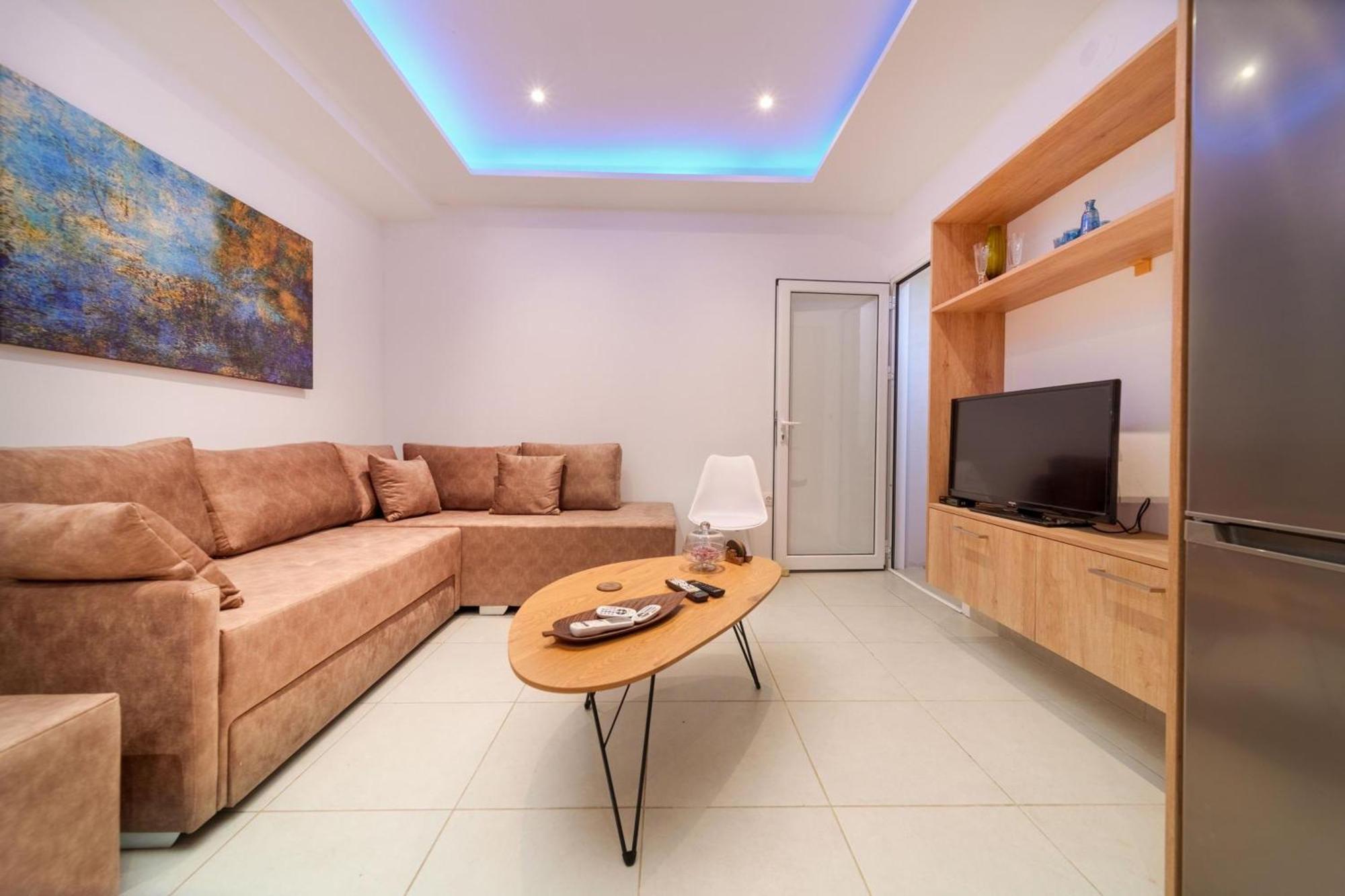 Apartment Iphigenia At