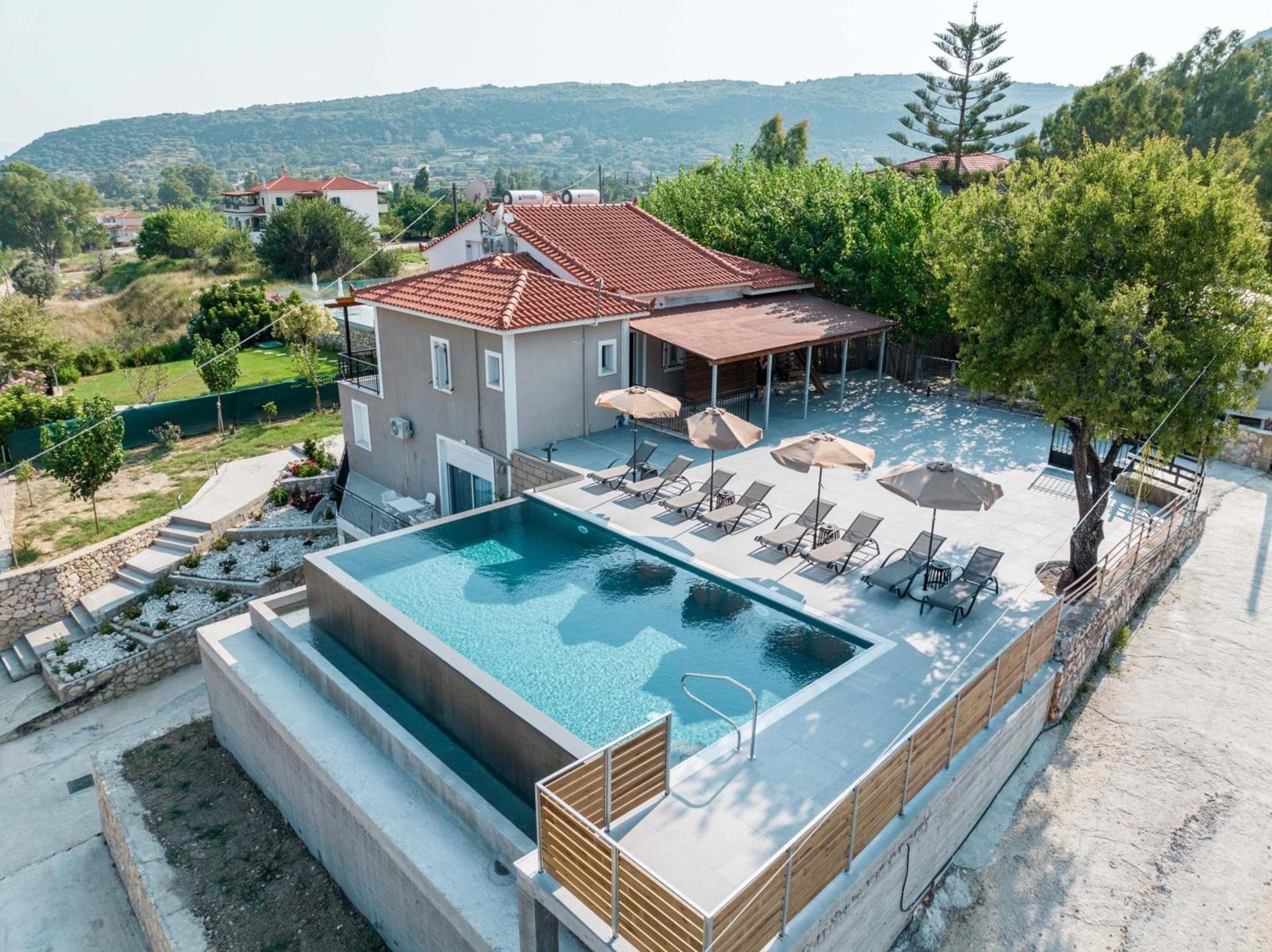 Apartment Iphigenia At *